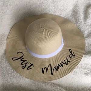 “Just Married” Floppy Sun Hat